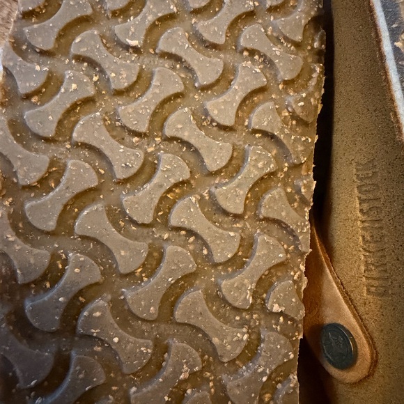 Birkenstock Suede Shoes NWOT never worn - Picture 5 of 6